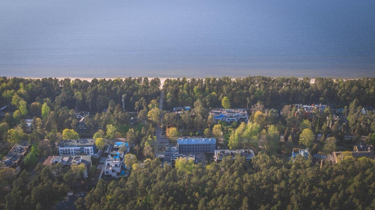 Peaceful 1-Bedroom Apartment In 100M From Beach, Free Street Parking, Near Forest Park Jurmala Exterior photo